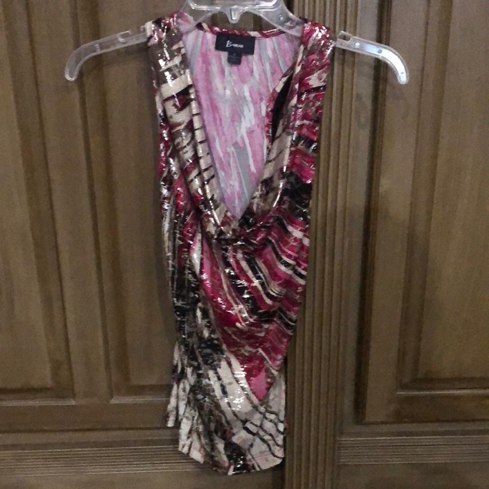 Cowl neck tank top size small